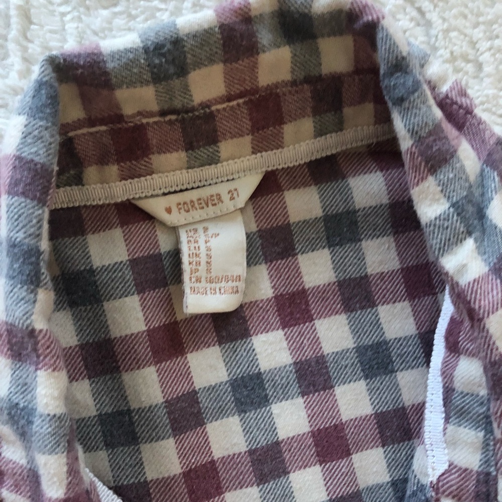 Forever 21 checked button down shirt size small purple gray. - Picture 3 of 3